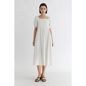 MOD REF white puff  Dress SIZE L